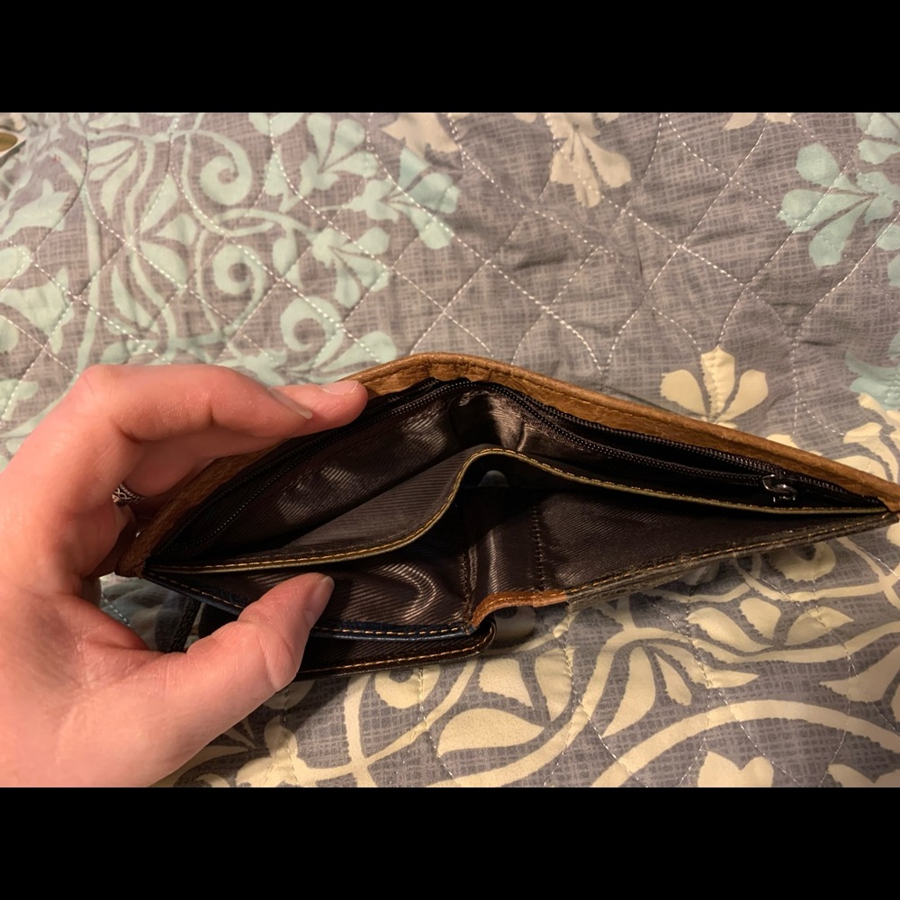 Temanli Men’s Leather Wallet - Picture 6 of 10